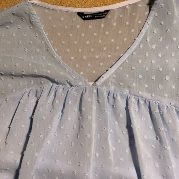 SHEIN Sz Large Light Baby Blue 3/4 Sleeve V-neck Blouse (G) - Picture 3 of 7
